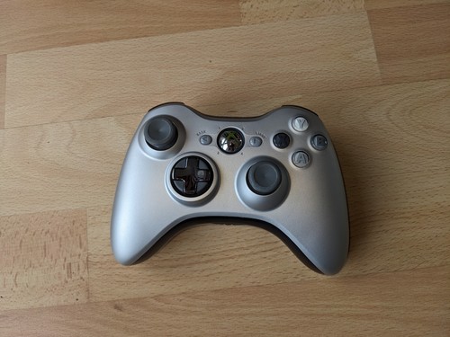 Xbox 360 controller silver - controller,